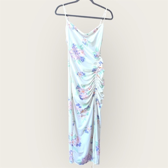 Zara side ruching Floral Midi Dress bodycon - Picture 2 of 9